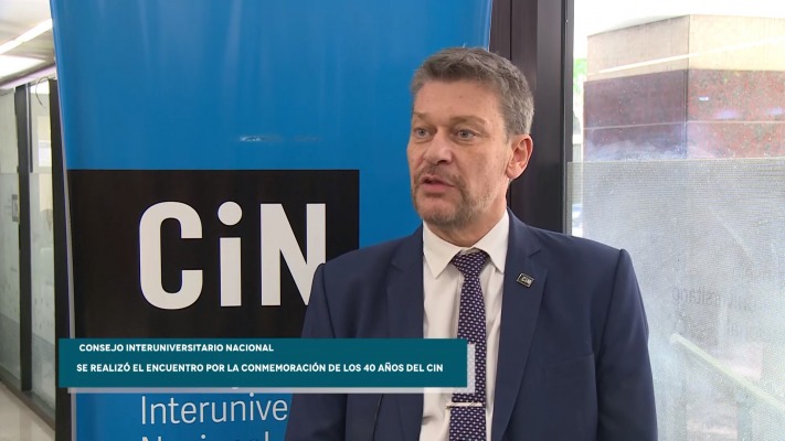 VENTANA UNIVERSITARIA CAP 20